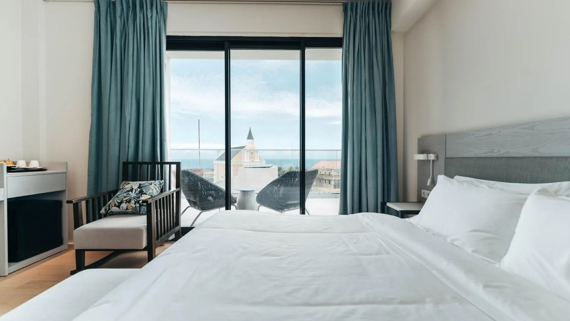 Elements Hotel & Shops Curacao Willemstad