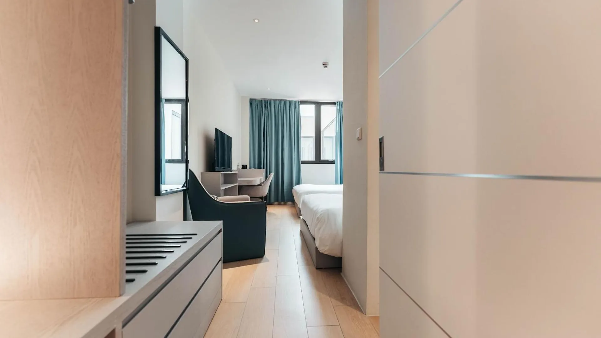 Elements Hotel & Shops Curacao Willemstad