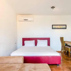 Apartamento With Beautiful Sea View