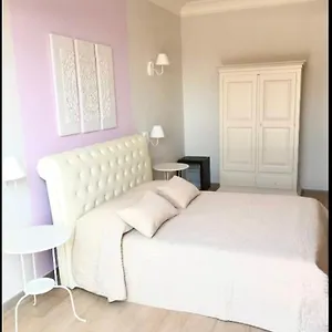 Pensión Simonetta's 
