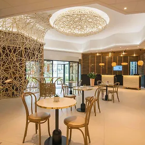 **** Hotel Novotel Arenas Aeroport França