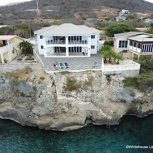 Whitehouse Appartement